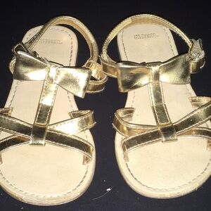 Gymboree gold bow sandals Toddler size 7